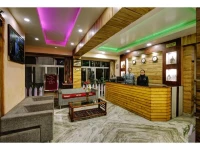 Hotel White Yak 