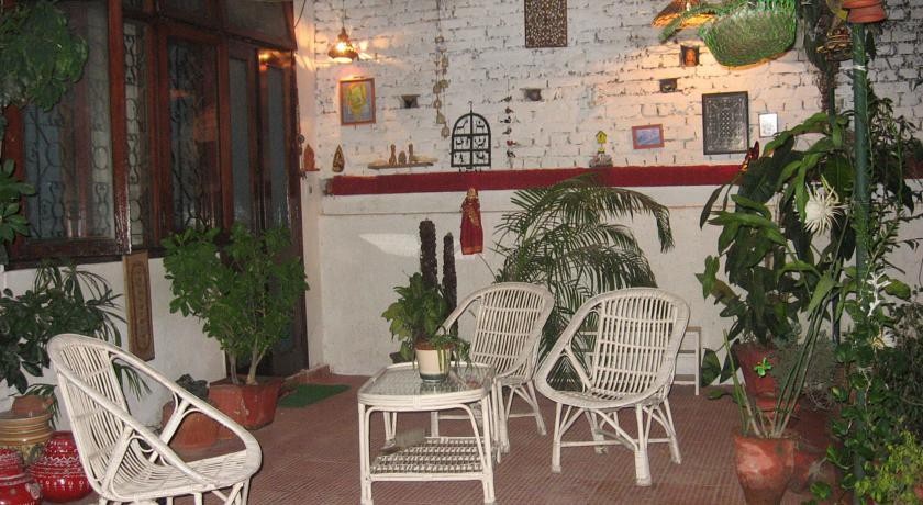 Rupis retreat in Doon 