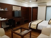 Hyphen Ujjwal Premier Hotel 