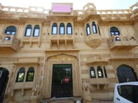 Vista Rooms at Indira Colony 