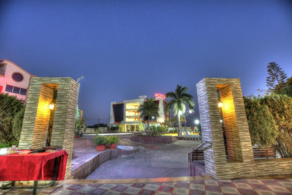 Hotel Keshwaras Residency 