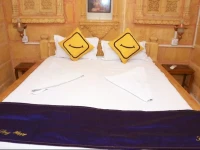 Vista Rooms at Moti Chowk 