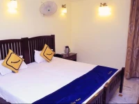 Vista Rooms at Ratanada 