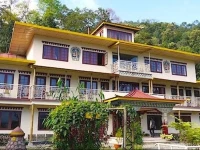 Bamboo Retreat 