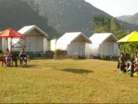 Taarini Camp 