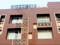 Cyber Inn 