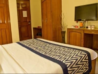 OYO Rooms DLF Square II 