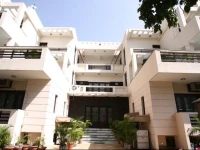 Apartments Enkay Suites 