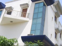 Mall View Guest House 