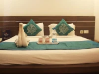 OYO Premium Udyog Vihar 