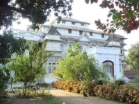Jambughoda Palace - A home for Nature Lovers 