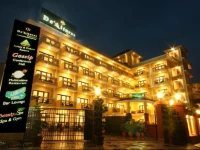 De Alturas Resort 4*