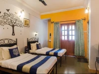 OYO Premium Beside Radisson Blu Candolim 
