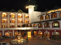 Hotel The Grand Raj