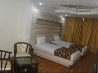 Geetika Galaxy Hotel 