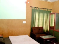 Kasauli Hotel Puri 2*