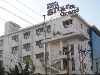 Hotel Sitara Grand 