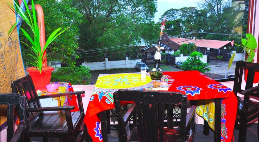 Freedom Inn Homestay 