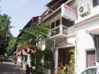 Globe Trotters Inn 