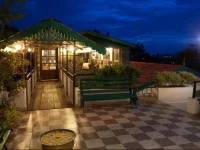 Pine Borough Inn 