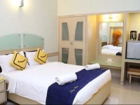 Vista Rooms at Valankulam Lake 