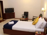 Vista Rooms at Variety Hall Road 