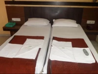 Shri Dwarka lodging 