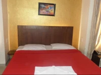 Hotel Vrindavan Deluxe 