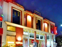 Hotel Surya Plaza 