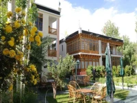 Hotel Ladakh Greens 