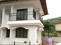Bungalow 6 