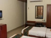 OYO Rooms Preet Palace Near Bus Stand 