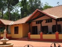 Rare Earth Estate Homestay 