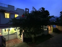 Royal Stay - Service Apartments 