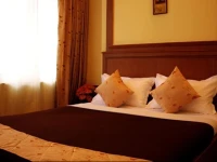Vista Rooms at Kuppanna Park 