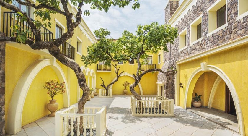 Le Meridien Mahabaleshwar Resort & Spa 