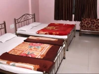 Hotel Shanti Palace 
