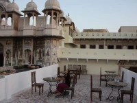 Paawana Haveli 2*