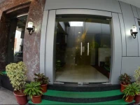 Hotel Ayush International 
