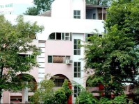 Hotel Rahi 