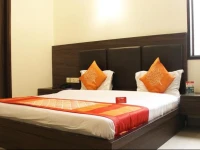 OYO Rooms Mathura Station 