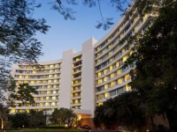Lakeside Chalet, Mumbai - Marriott Executive Apartments 