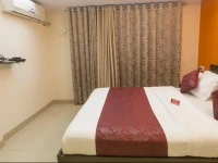 OYO Apartments Kher Nagar Bandra East 