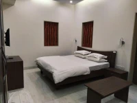 Pals Hotel 1*