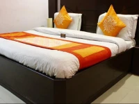 OYO Premium Ropeway Mall Road 