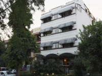 FabHotel Okhla 