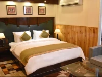 Wood Castle Grand 
