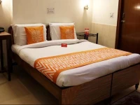 OYO Apartments Shivalik Road Malviya Nagar 