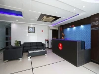 OYO Premium Jasola Apollo 