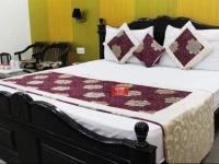 OYO Rooms Karol Bagh Metro Station 4 